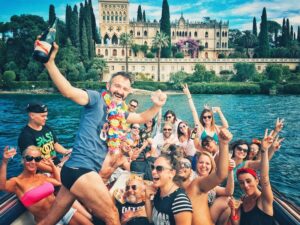 Ideas for Graduation parties: Lake Garda by motorboat