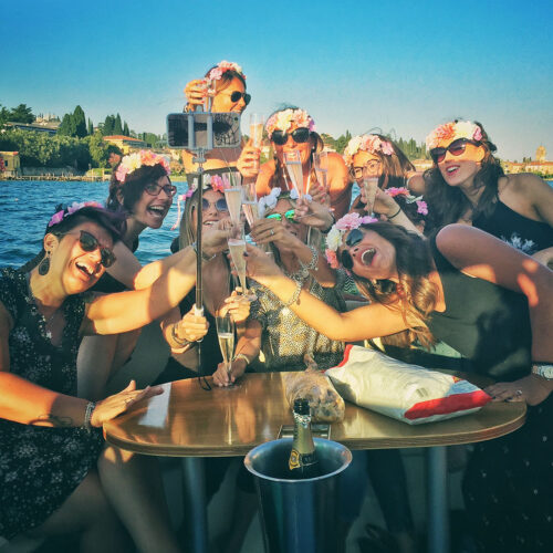 Bertoldi Boats: Boat stag parties on Lake Garda